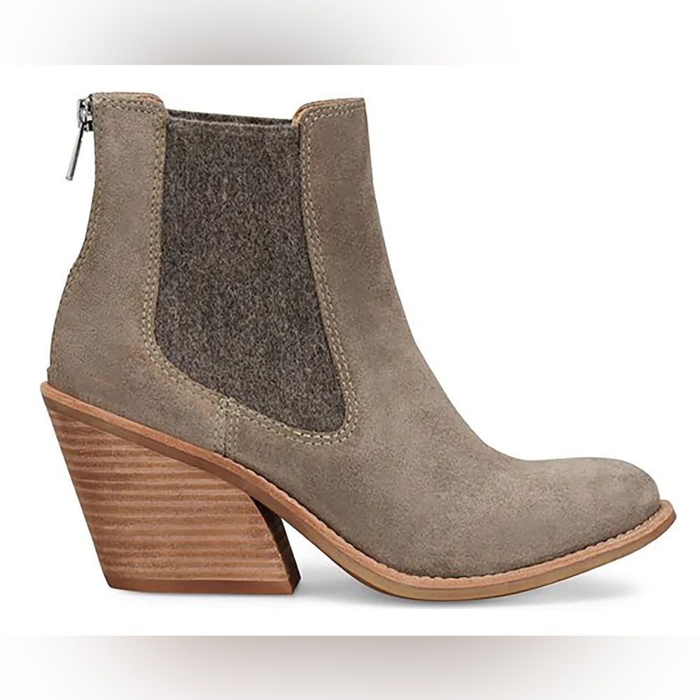 Sofft Tara Boots Dark Taupe/Olive Size 7 NEW in box